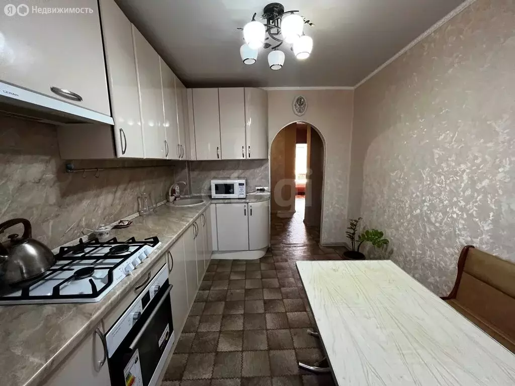 3-комнатная квартира: Орск, посёлок Вокзальный, проезд Энтузиастов, 6 ... - Фото 2