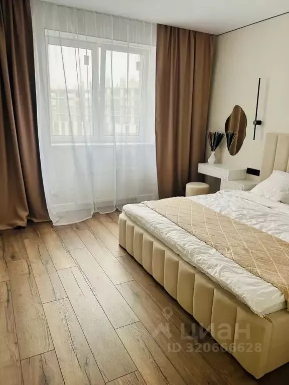 1-к кв. Волгоградская область, Волжский пл. Труда, 2А (46.0 м) - Фото 0