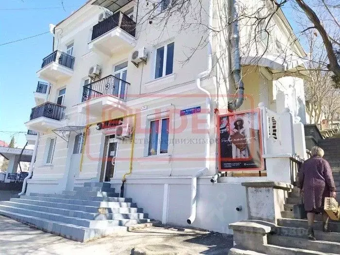 Офис в Севастополь ул. Воронина, 13 (65 м) - Фото 1