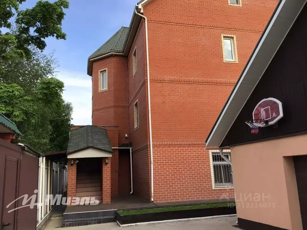 Дом в Москва д. Внуково, ул. Любови Орловой, 11 (448 м) - Фото 1
