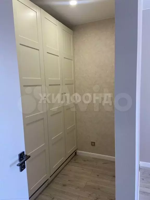 1-к. квартира, 46 м, 7/10 эт. - Фото 1