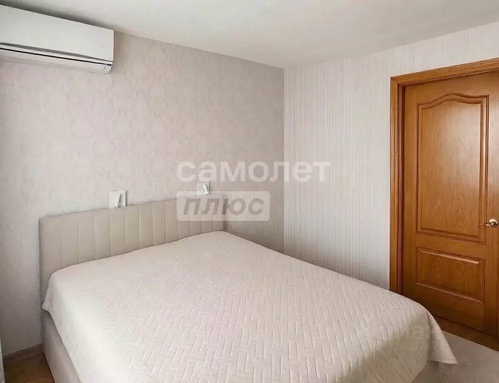 3-к кв. Москва ул. Короленко, 9К1 (64.9 м) - Фото 1