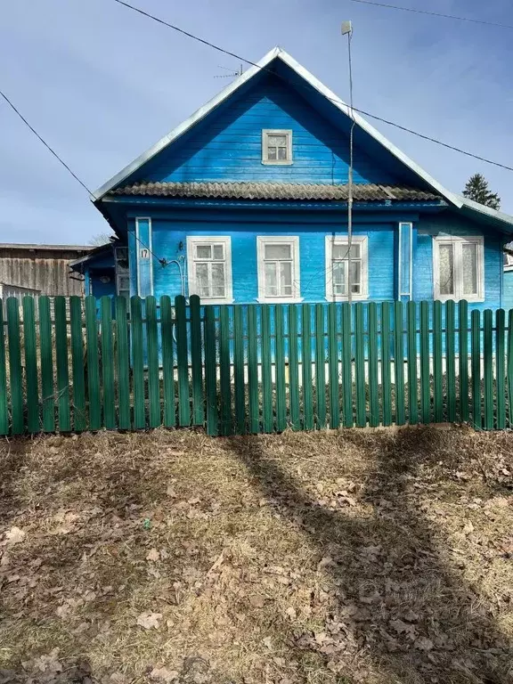 Дом в Тверская область, Спировский муниципальный округ, с. Матвеево ... - Фото 1