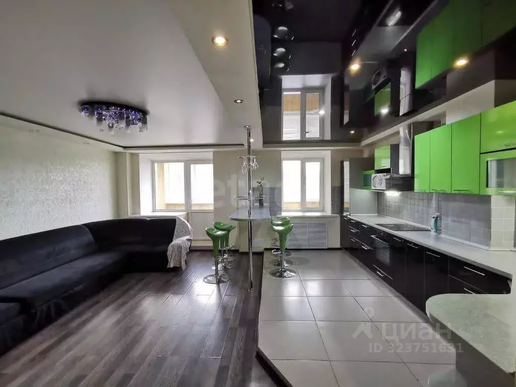 3-к кв. Кировская область, Киров Солнечная ул., 12 (100.0 м) - Фото 2