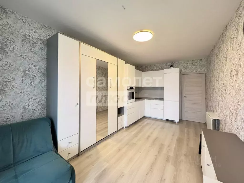 Студия Санкт-Петербург ул. Генерала Кравченко, 8 (25.2 м) - Фото 1