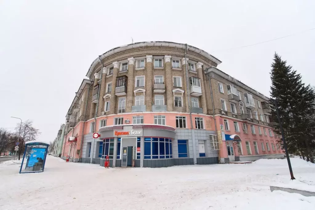 3-к кв. Томская область, Северск Коммунистический просп., 47 (71.0 м) - Фото 0