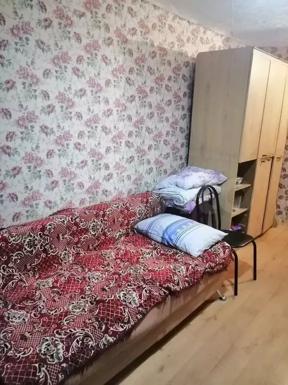 Комната 16 м в 1-к., 1/4 эт. - Фото 1