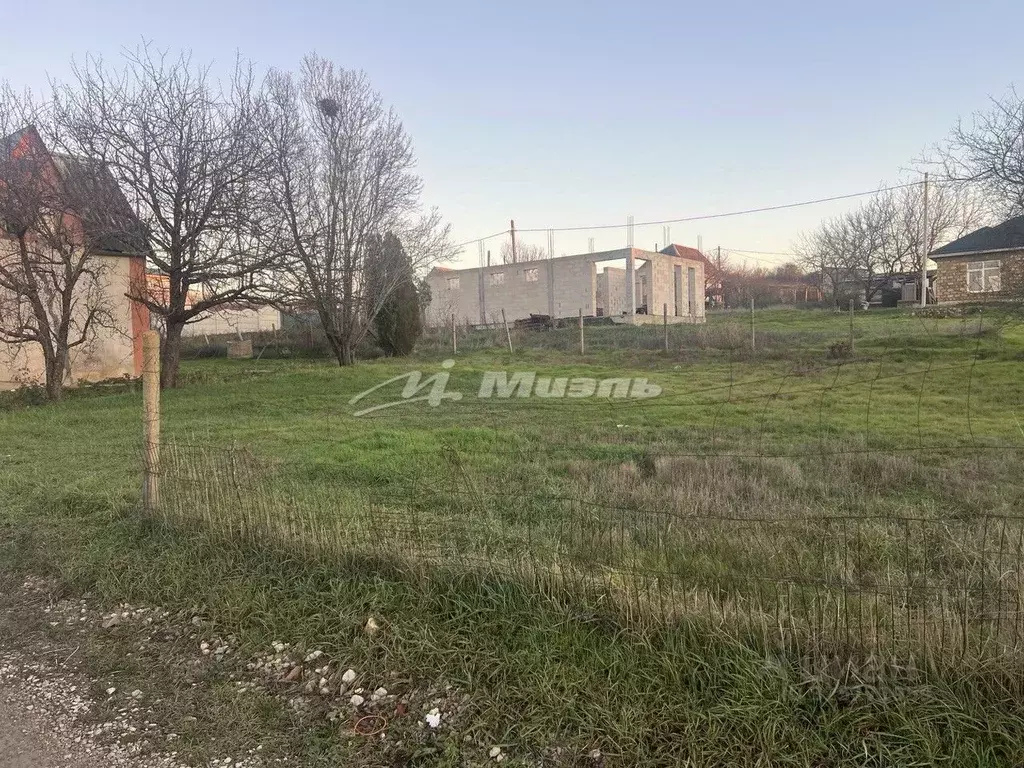 Участок в Крым, Симферопольский район, Перовское с/пос, Мрия СНТ ул. ... - Фото 2