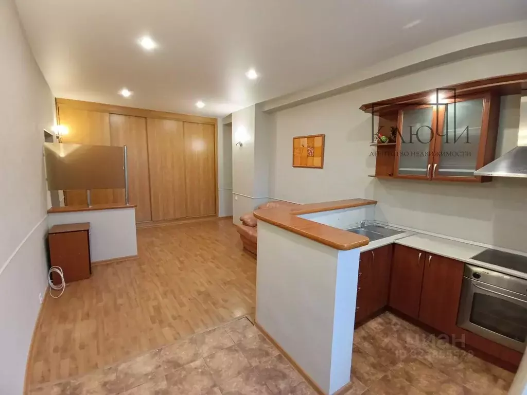 2-к кв. Челябинская область, Магнитогорск ул. Чапаева, 8 (65.1 м) - Фото 2