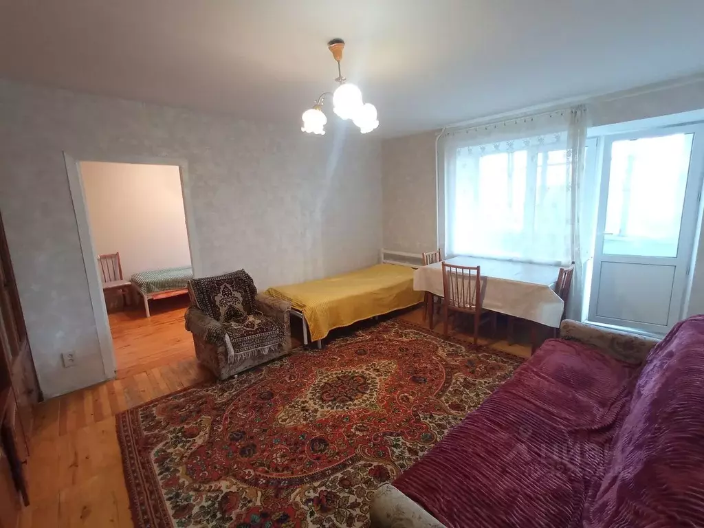 3-к кв. Свердловская область, Екатеринбург ул. Машинистов, 12 (66.0 м) - Фото 1