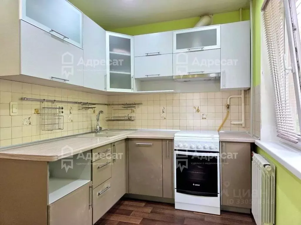 3-к кв. Волгоградская область, Волгоград ул. Хользунова, 42 (61.8 м) - Фото 1