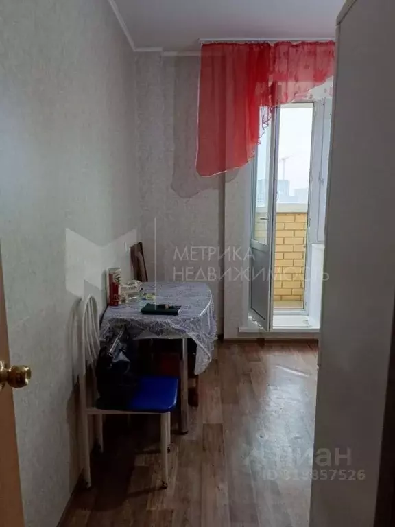 2-к кв. Тюменская область, Тюмень ул. Обдорская, 5 (50.8 м) - Фото 0