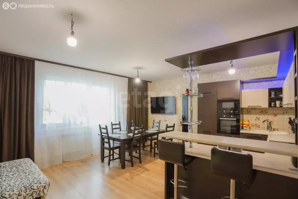3-комнатная квартира: Ангарск, 32-й микрорайон, 5 (86 м) - Фото 1