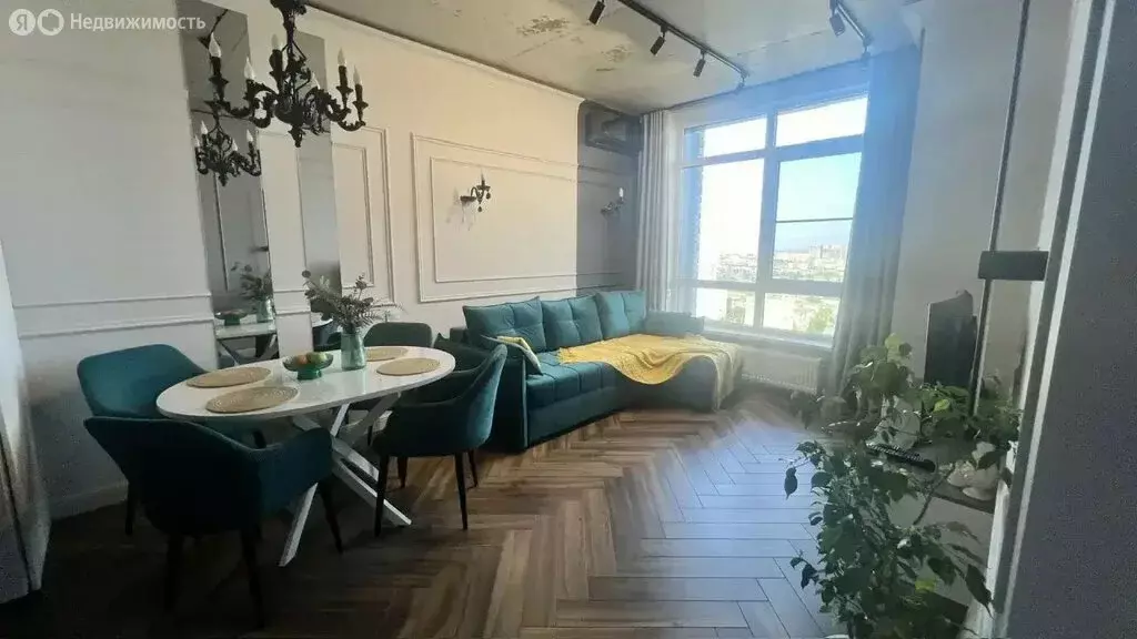 2-комнатная квартира: Астрахань, улица Набережная Приволжского Затона, ... - Фото 2