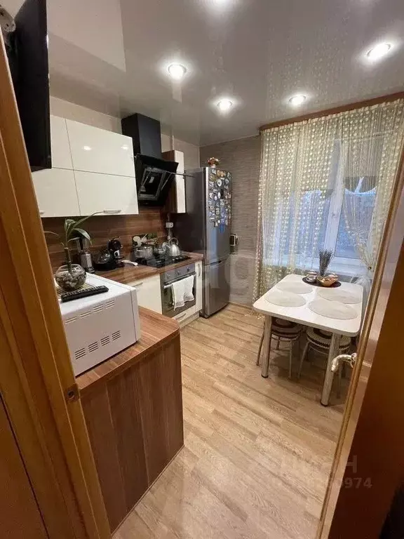 3-к кв. Ямало-Ненецкий АО, Новый Уренгой Советский мкр, 2/4 (65.4 м) - Фото 1