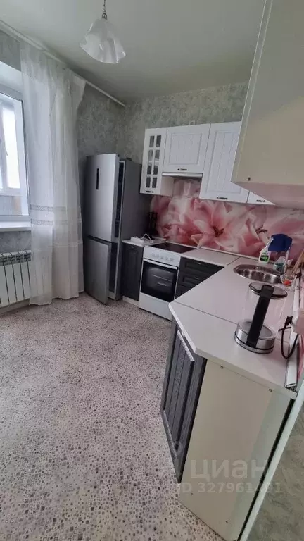 1-к кв. Омская область, Омск Светловская ул., 6 (34.1 м) - Фото 1