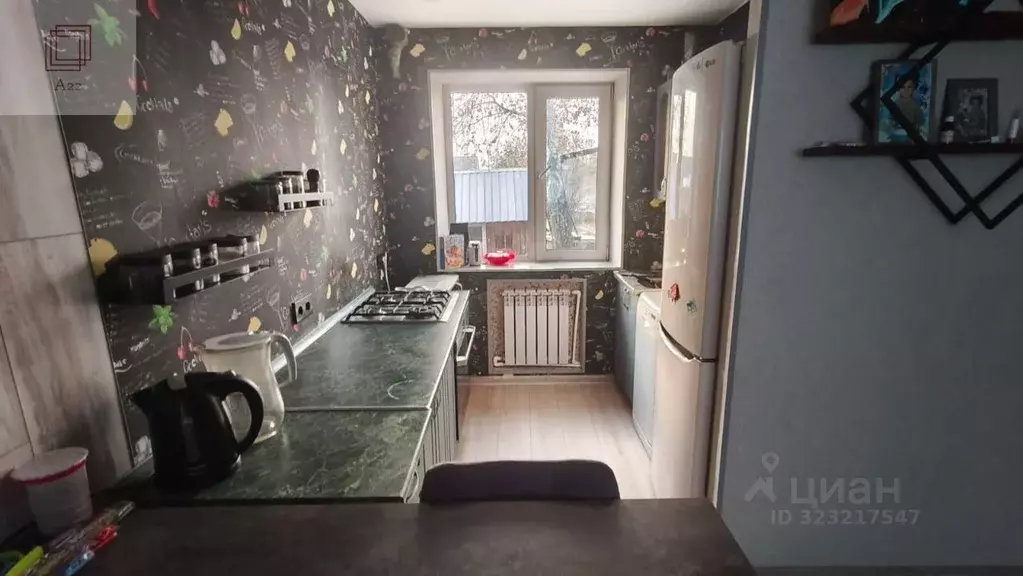 Дом в Алтайский край, Барнаул городской округ, пос. Центральный ул. ... - Фото 0