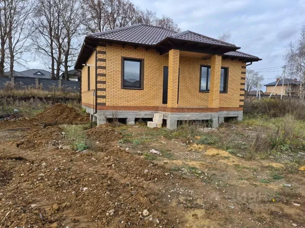 Дом в Тульская область, Тула городской округ, д. Медвенка, Водный мкр ... - Фото 1