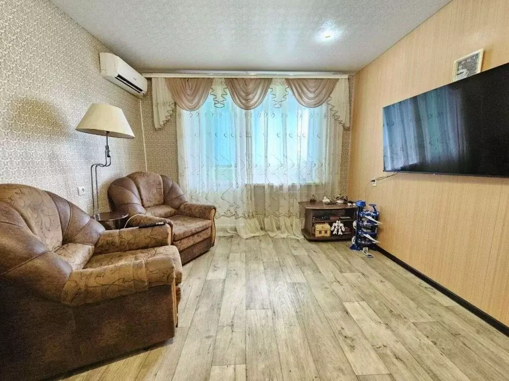 1-к кв. Татарстан, Набережные Челны ул. 40 лет Победы, 31 (28.5 м) - Фото 0