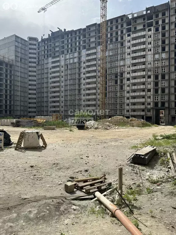 2-комнатная квартира: Махачкала, улица Хаджи Булача, 17Б (62 м) - Фото 1