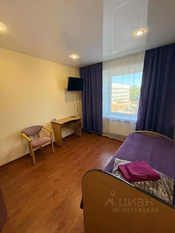 Комната Ленинградская область, Тихвин 4-й мкр, 7 (15.0 м) - Фото 1