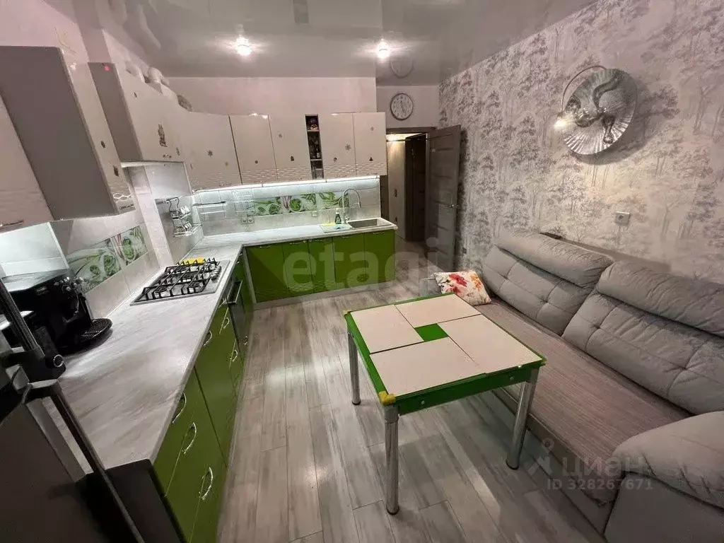 3-к кв. Калининградская область, Калининград ул. Таврическая, 1 (87.0 ... - Фото 2