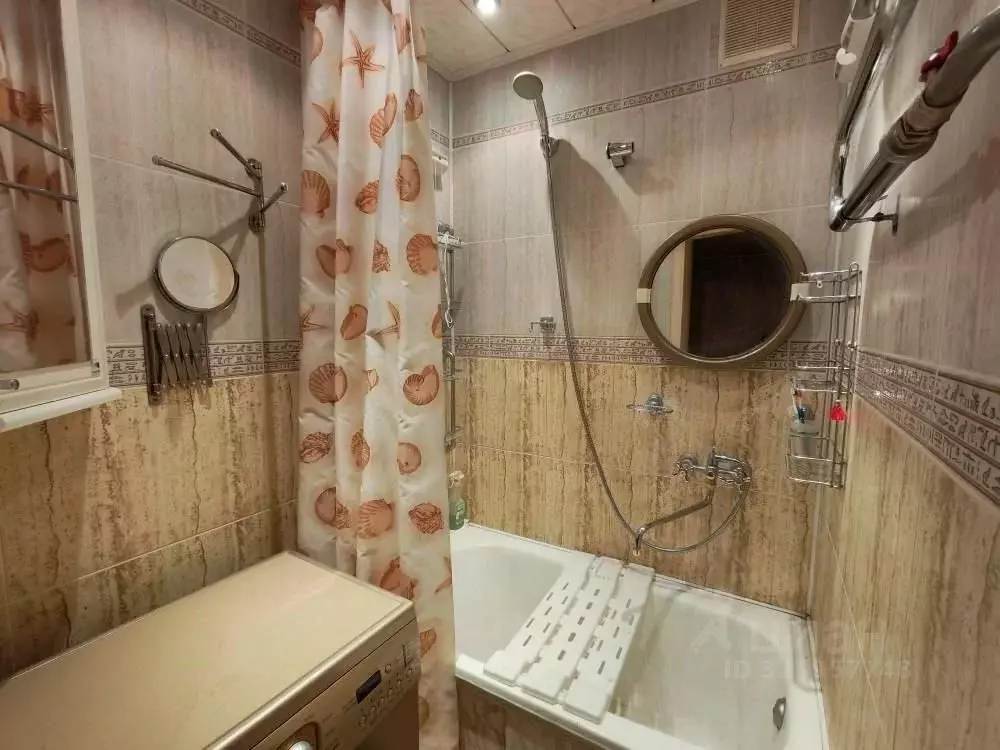 2-к кв. Свердловская область, Екатеринбург ул. Щорса, 38к2 (44.5 м) - Фото 1