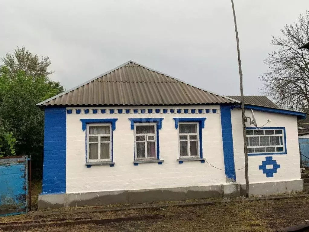 Дом в Белгородская область, Волоконовский район, Ютановское с/пос, с. ... - Фото 0