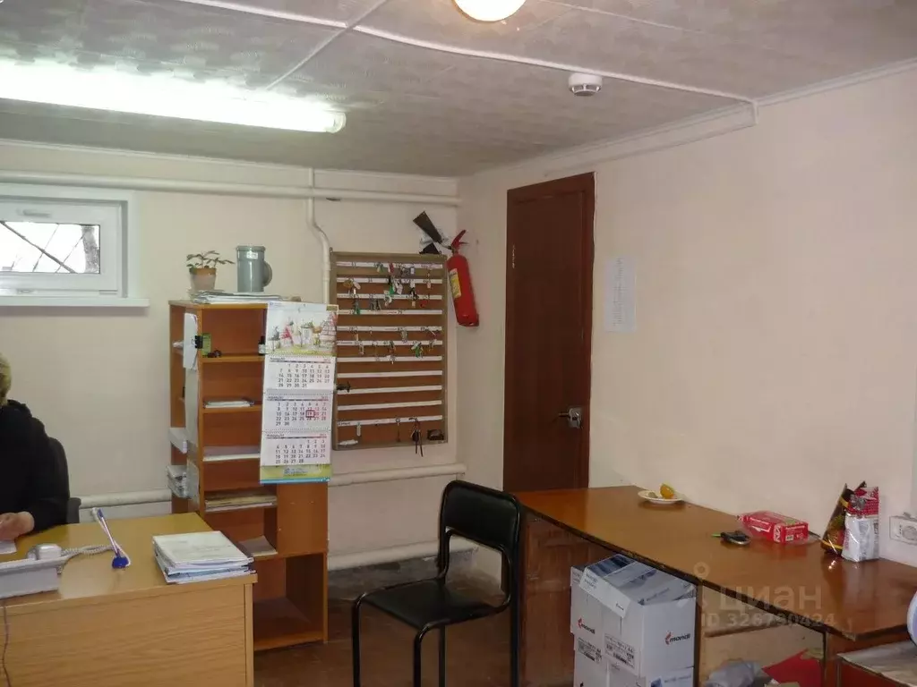 Помещение свободного назначения в Алтайский край, Барнаул ул. 4-я ... - Фото 2