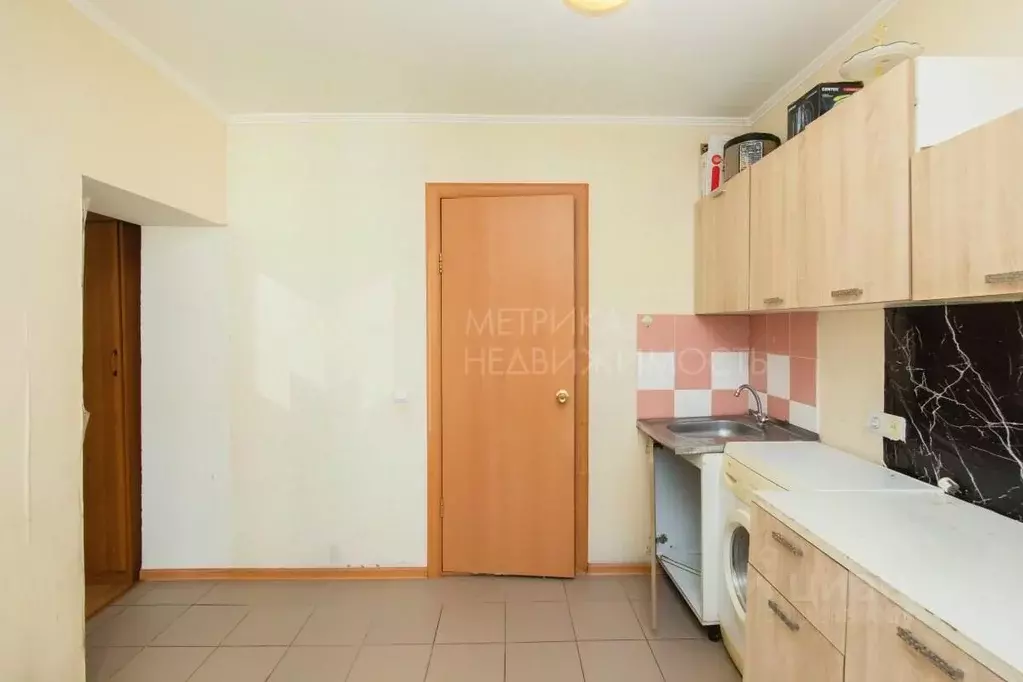 1-к кв. Тюменская область, Тюмень ул. 50 лет Октября, 62а (27.0 м) - Фото 1