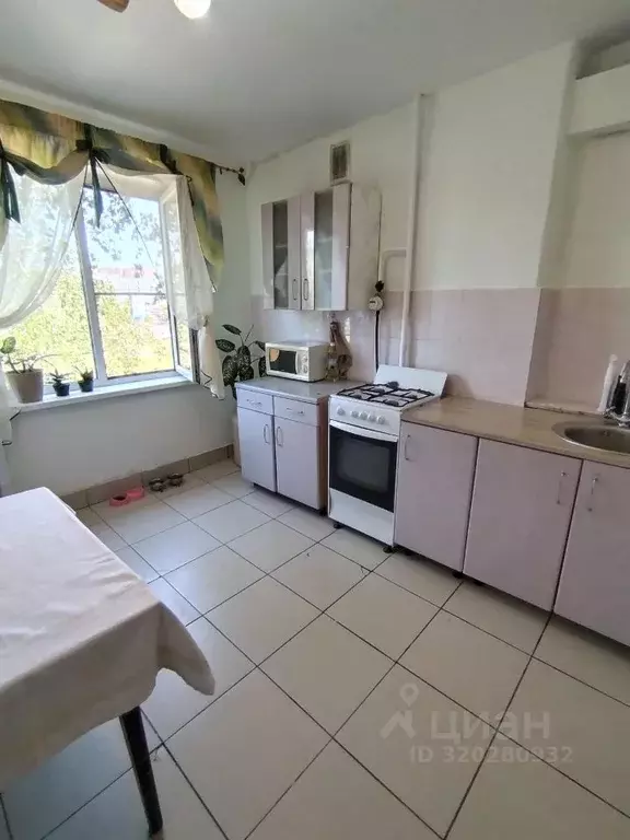 4-к кв. Нижегородская область, Нижний Новгород Народная ул., 38 (91.4 ... - Фото 0