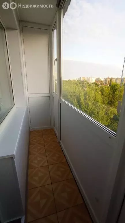 2-комнатная квартира: Саратов, улица имени Н.А. Некрасова, 65Б (50.3 ... - Фото 0