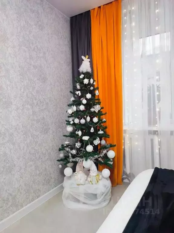 1-к кв. Псковская область, Псков Октябрьский просп., 19Б (40.0 м) - Фото 2