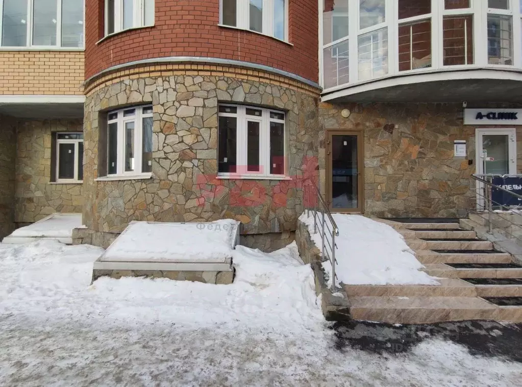 Помещение свободного назначения в Тюменская область, Тюмень ул. ... - Фото 1