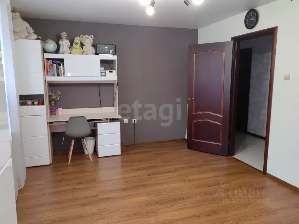 3-к кв. Архангельская область, Котлас просп. Мира, 17Б (108.0 м) - Фото 1