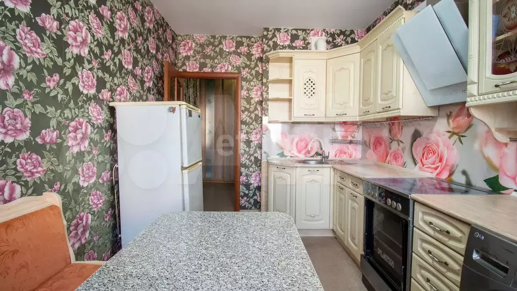 3-к. квартира, 77 м, 10/10 эт. - Фото 1