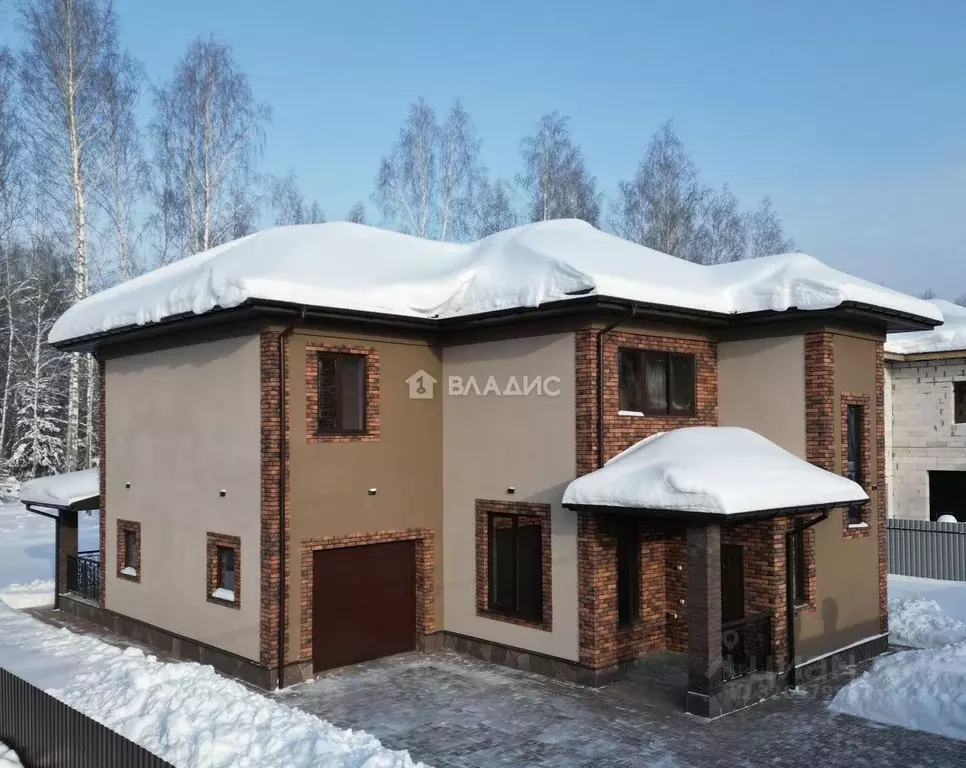 Дом в Калужская область, Жуковский муниципальный округ, д. Чернишня, ... - Фото 1