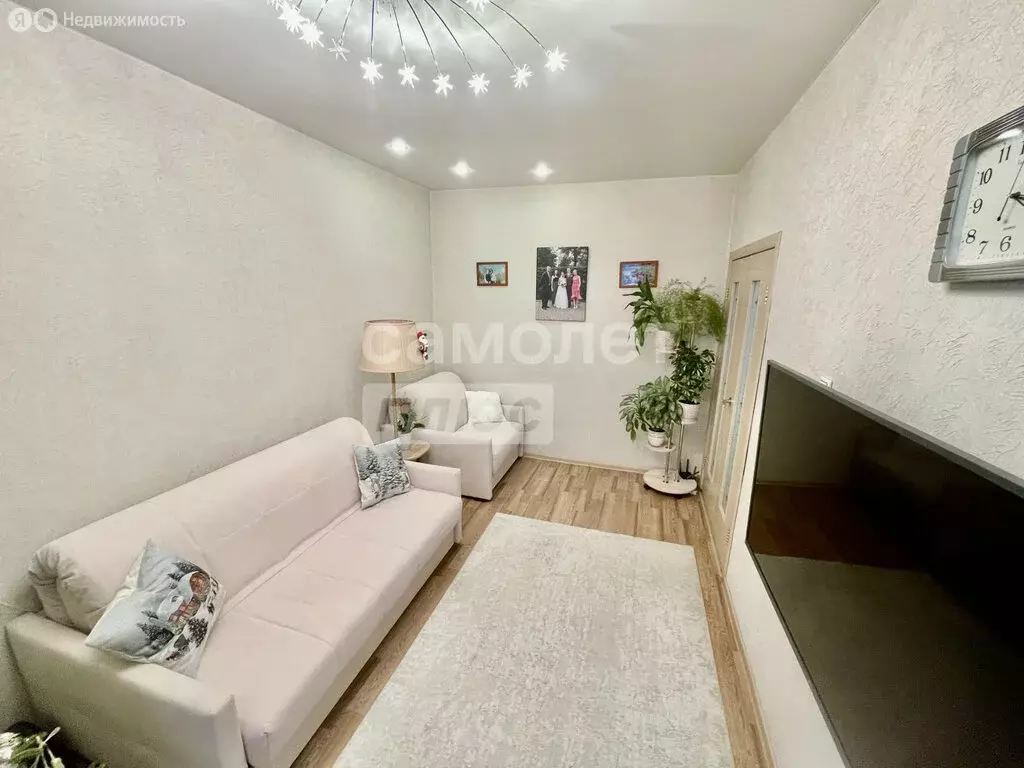 2-комнатная квартира: Тында, Октябрьская улица, 2 (54 м) - Фото 0