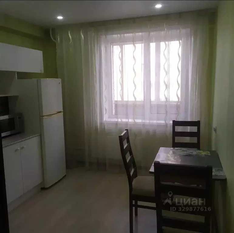 1-к кв. Кировская область, Киров ул. Правды, 2а (42.0 м) - Фото 2