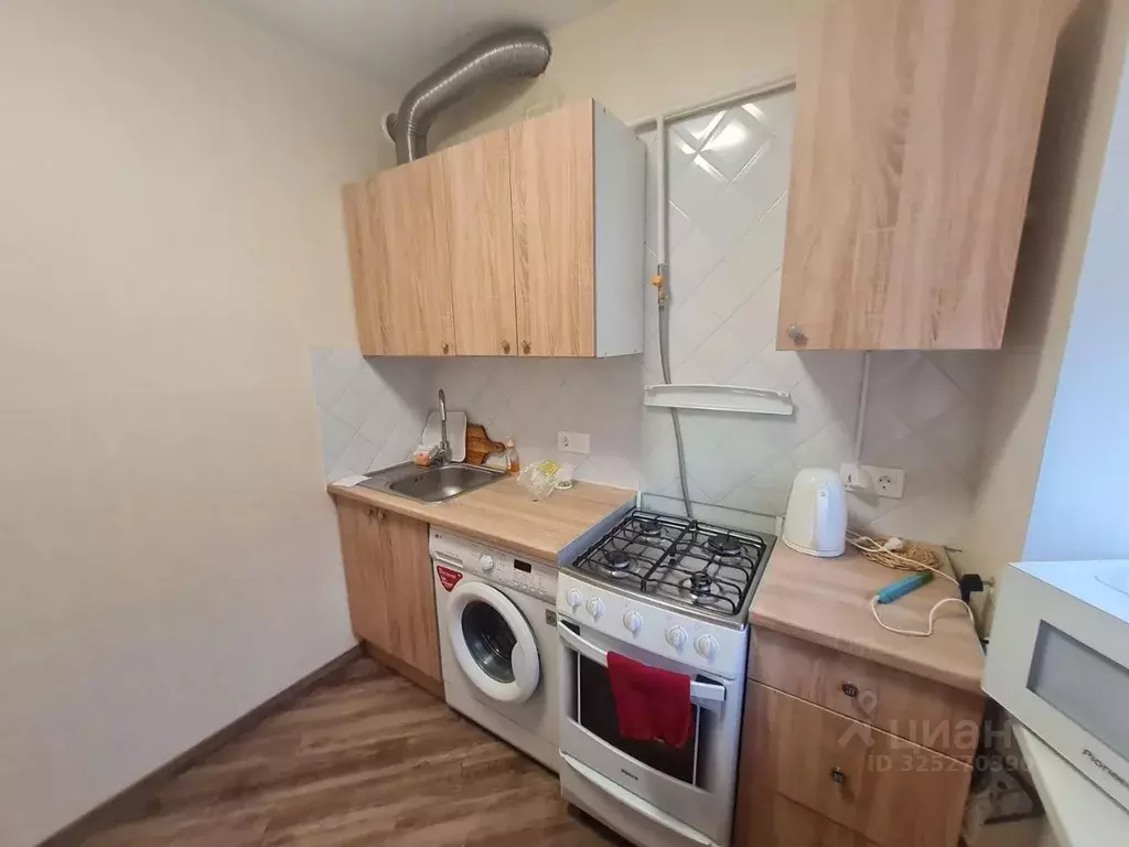 3-к кв. Московская область, Химки Пролетарская ул., 11 (53.0 м) - Фото 1