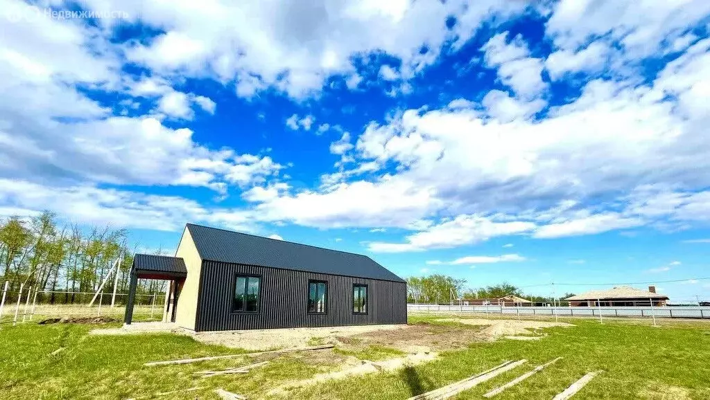 Дом в Усть-Заостровка, микрорайон Северный (80 м) - Фото 2