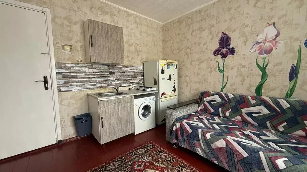 Комната Челябинская область, Челябинск ул. Гагарина, 3 (11.8 м) - Фото 0
