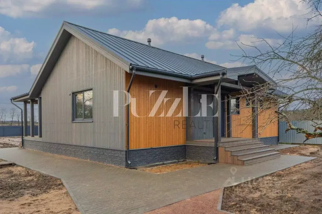 Дом в Ленинградская область, Гатчинский муниципальный округ, д. ... - Фото 1