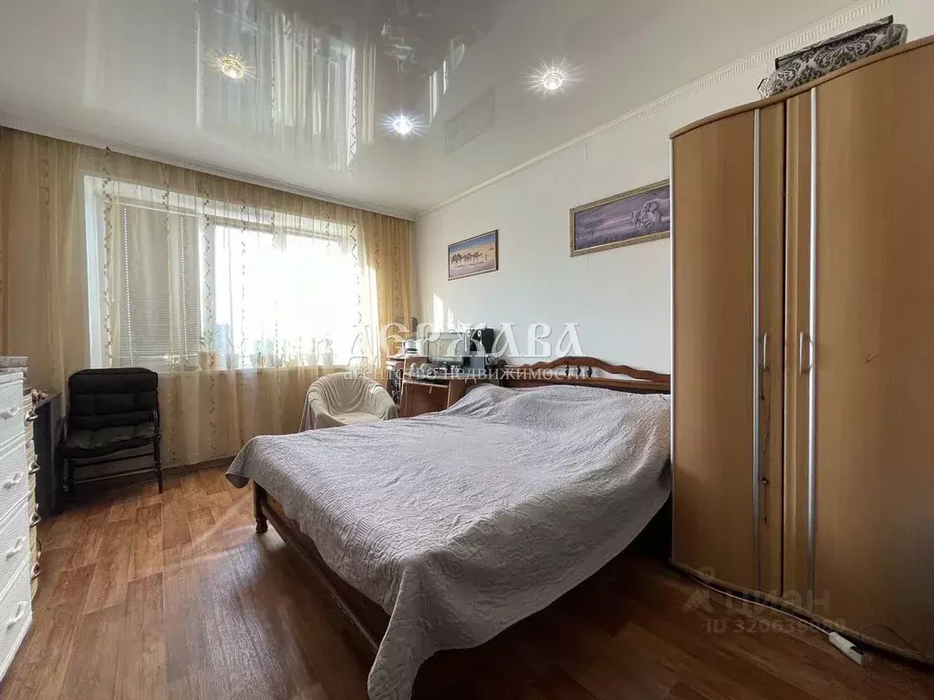 3-к кв. Белгородская область, Старый Оскол Жукова мкр, 50 (65.5 м) - Фото 1