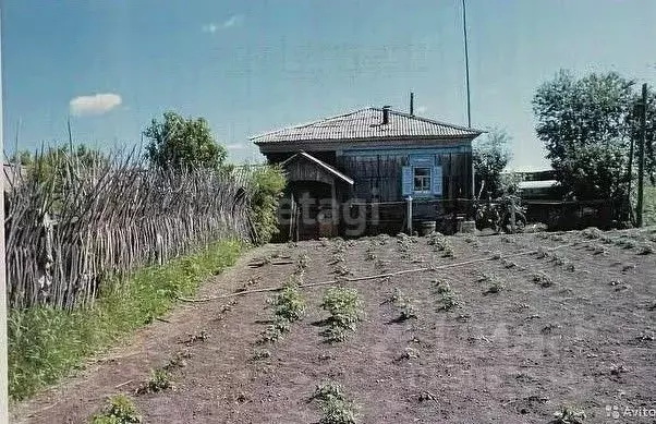 Дом в Курганская область, Юргамышский муниципальный округ, с. Таловка  ... - Фото 0