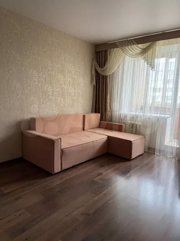 2-к. квартира, 70 м, 7/10 эт. - Фото 0