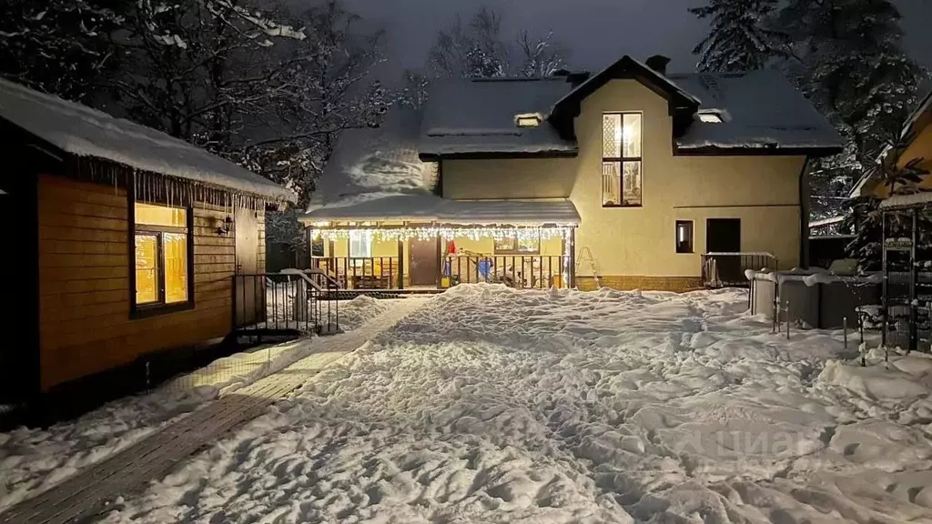 Дом в Ленинградская область, Тосненский район, Ульяновское городское ... - Фото 0