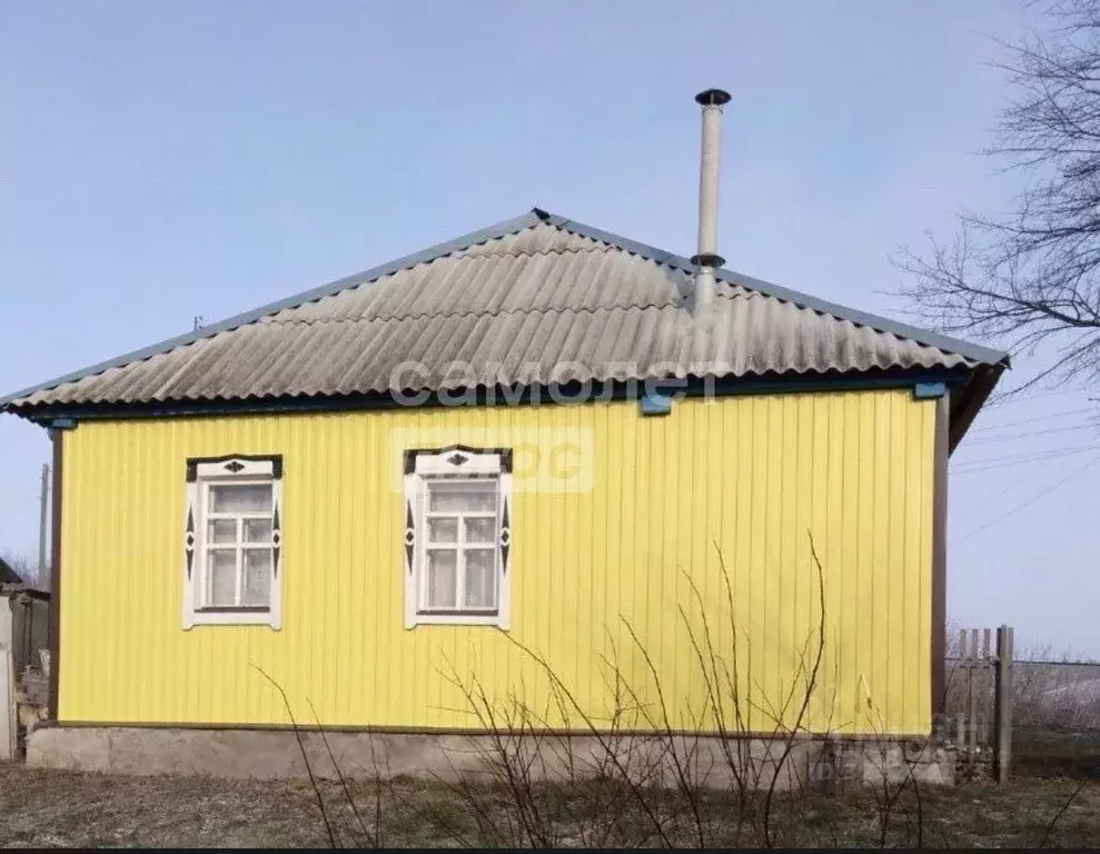 Дом в Курская область, Мантуровский район, Репецкий сельсовет, с. ... - Фото 2