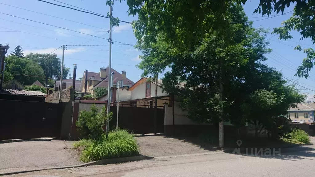 Дом в Ставропольский край, Кисловодск ул. Умара Алиева, 33 (90 м) - Фото 1