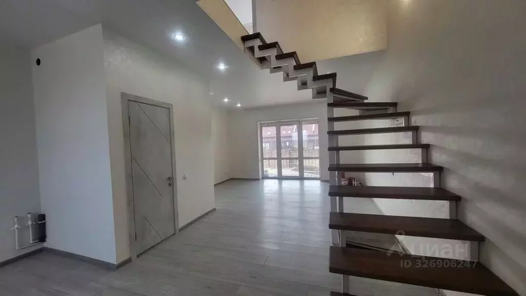 Таунхаус в Хакасия, Усть-Абаканский район, с. Калинино, Добрый Мир кп ... - Фото 2